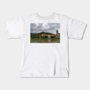 Along the Danube Kids T-Shirt